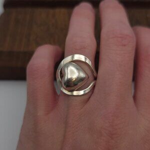 Size 6 Sterling Silver Woven Large Heart Ring A481